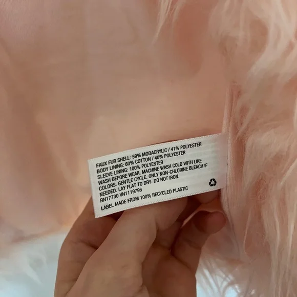 Cat & Jack Girls Faux Fur Jacket - Picture 3 of 4